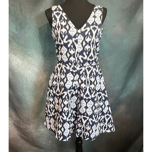 Gap Womens 100% Linen Ikat Print V-Neck Fit & Flare Dress Navy Blue White Size 4